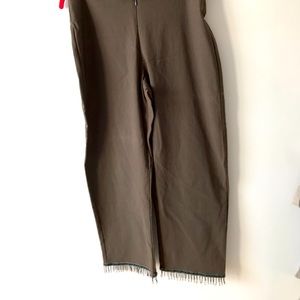 C.C. Outlaw cropped pants. Size small.